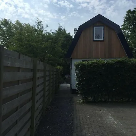 Дом отдыха De Vuurdoorn *