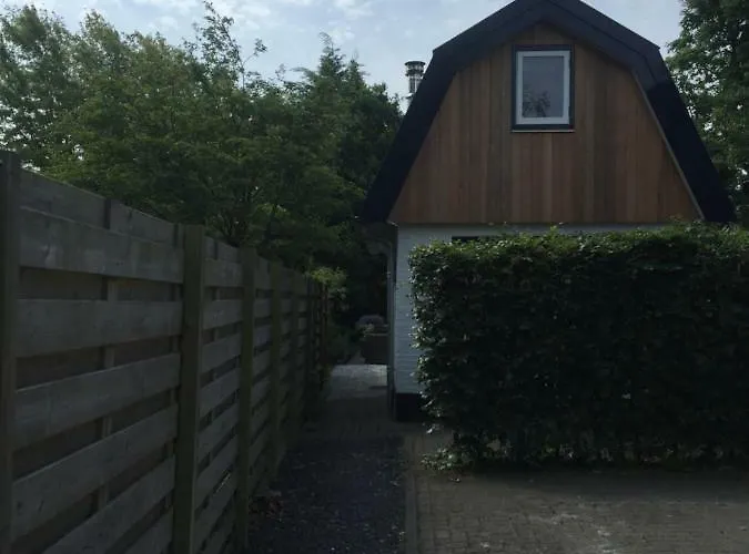 別荘 De Vuurdoorn *